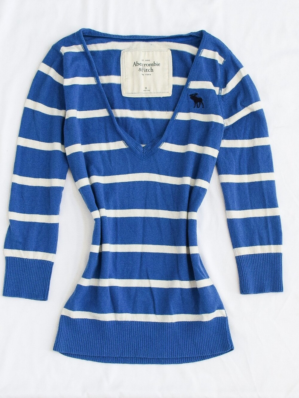 Vintage Y2K Abercrombie & Fitch Striped V-Neck Shirt Sweater Size M